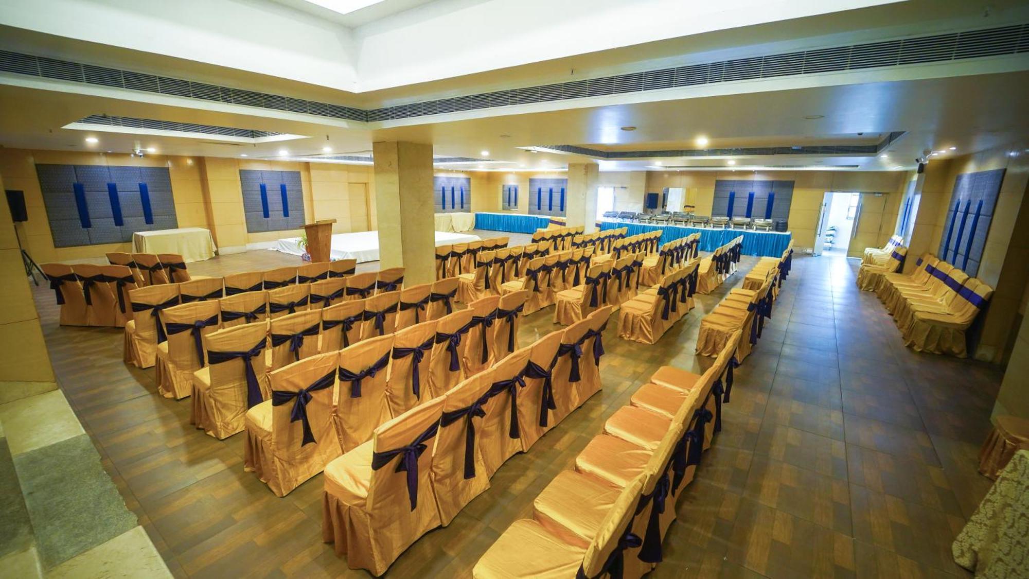 Hotel The Plaza Haydarabad Dış mekan fotoğraf