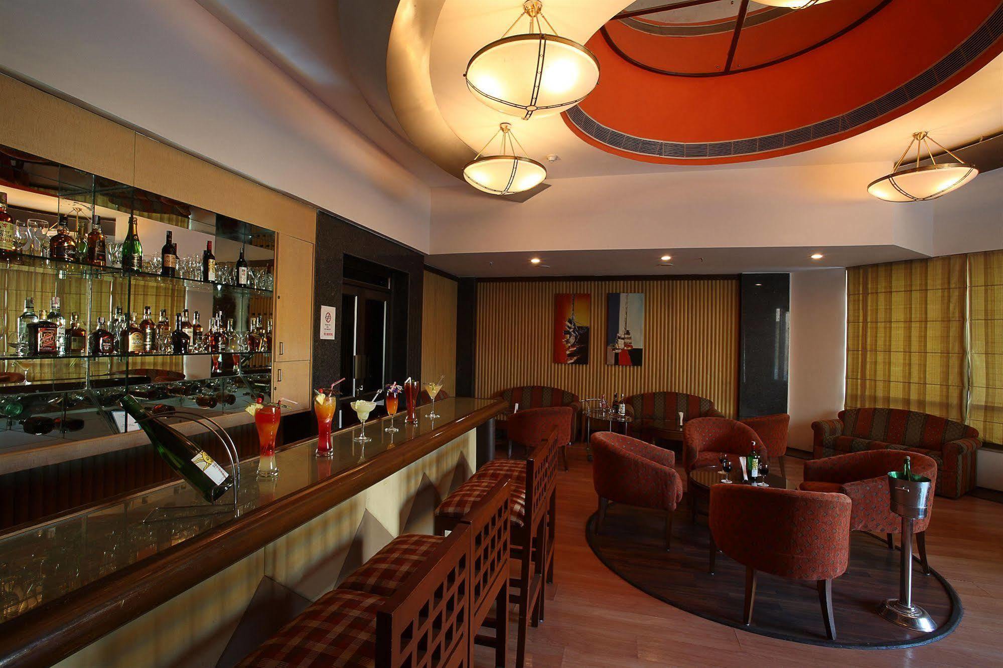 Hotel The Plaza Haydarabad Dış mekan fotoğraf